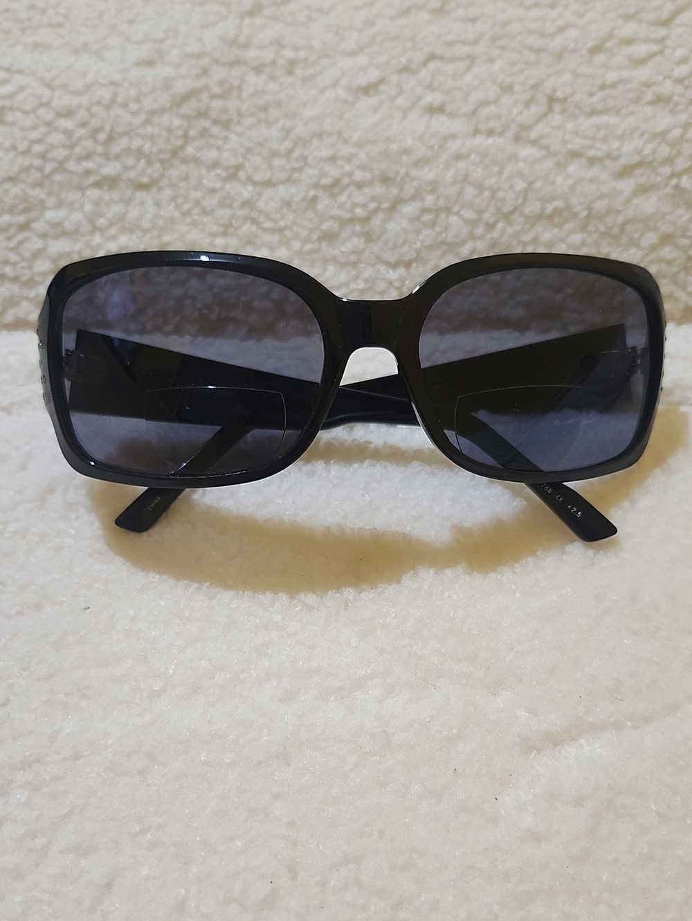 Liz Claiborne Black Oversized Square Sunglasses